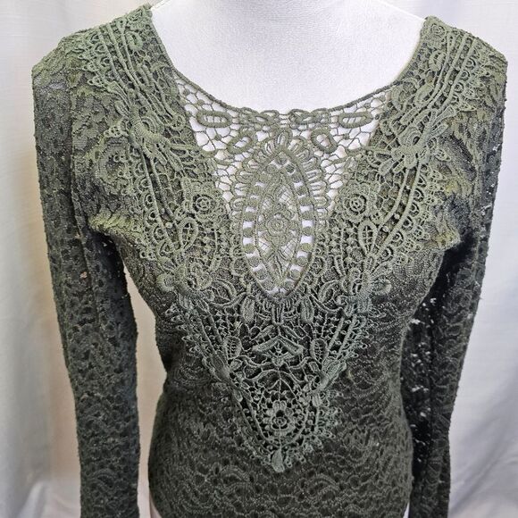 Charlotte Russe Olive Green Lace Long Sleeve Bodysuit Size Medium - Picture 4 of 8